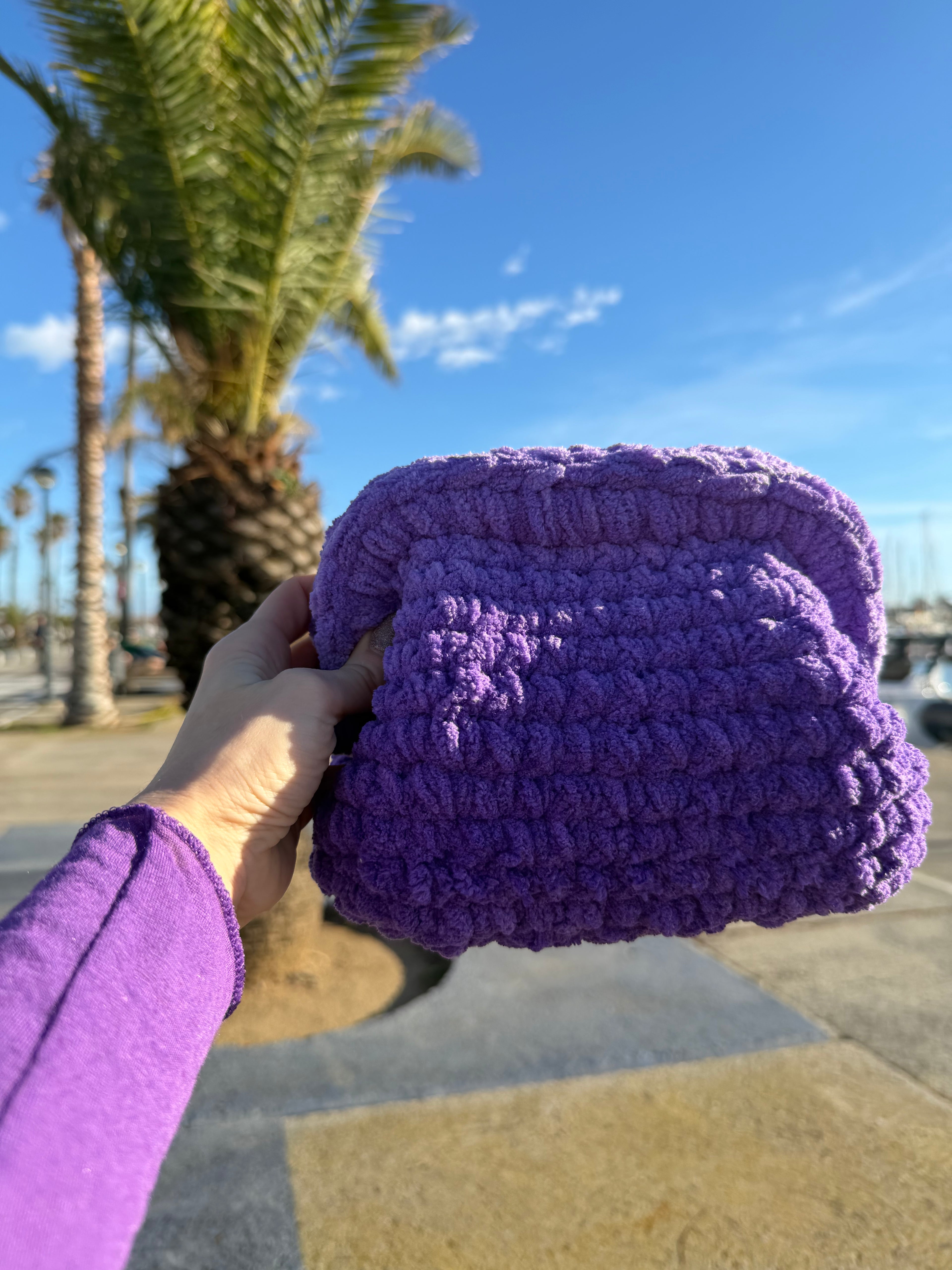 Velvet Beauty Pouch — 18 cm